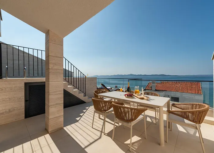 Apartman Optasia Sky *